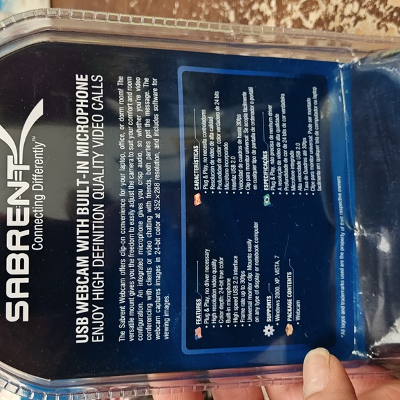 Sabrent USB Webcam with Built-in Microphone - Picture 2 of 3